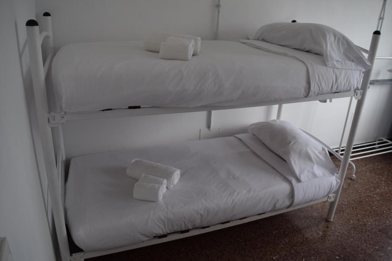 Albergue La Corona1 О-Пино Экстерьер фото